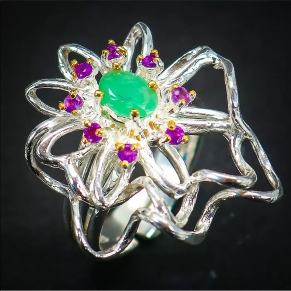 Emerald artisan crafted ring solid 925 size 7.5